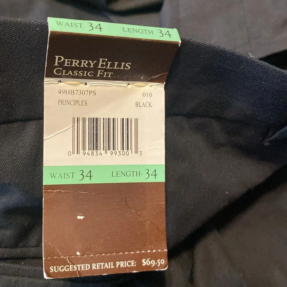 Perry Ellis Classic Fit Black Slacks NWT